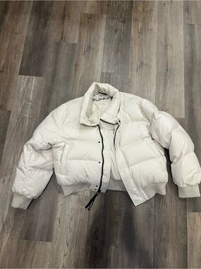 Aritzia Super Puff Ivory Bomber Puffer Jacket